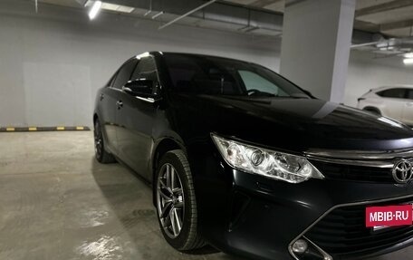 Toyota Camry, 2018 год, 2 330 000 рублей, 11 фотография