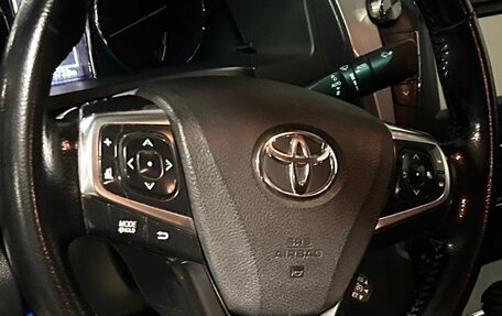 Toyota Camry, 2018 год, 2 330 000 рублей, 17 фотография