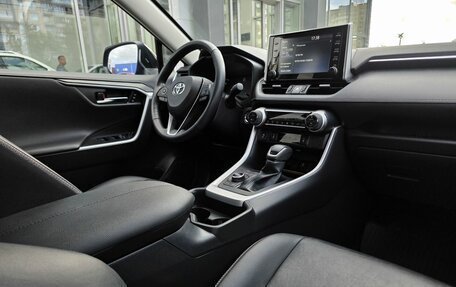 Toyota RAV4, 2022 год, 3 630 000 рублей, 11 фотография