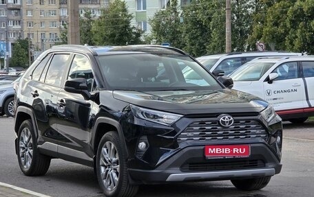 Toyota RAV4, 2022 год, 3 630 000 рублей, 3 фотография