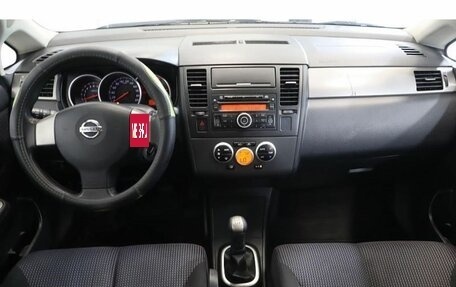 Nissan Tiida, 2011 год, 619 000 рублей, 11 фотография