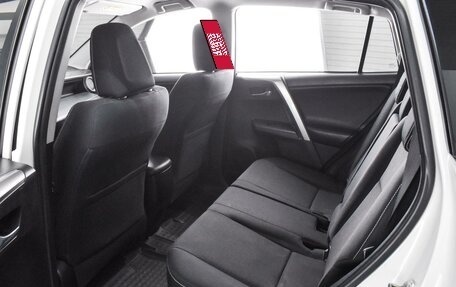 Toyota RAV4, 2017 год, 2 149 000 рублей, 11 фотография