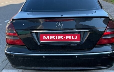 Mercedes-Benz E-Класс, 2002 год, 600 000 рублей, 4 фотография
