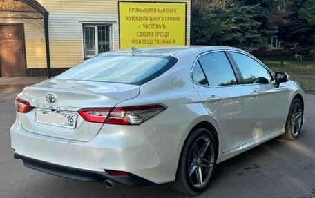 Toyota Camry, 2019 год, 2 470 000 рублей, 2 фотография