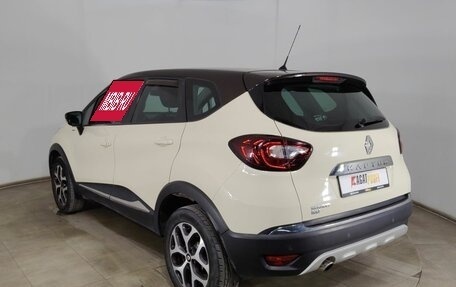 Renault Kaptur I рестайлинг, 2018 год, 1 320 000 рублей, 7 фотография