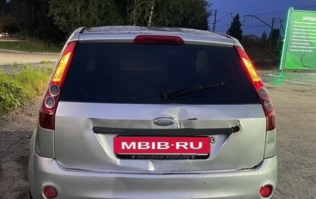 Ford Fiesta, 2006 год, 250 000 рублей, 3 фотография