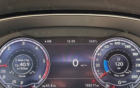 Volkswagen Passat B8 рестайлинг, 2015 год, 1 820 000 рублей, 10 фотография