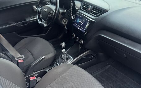KIA Rio III рестайлинг, 2015 год, 920 000 рублей, 7 фотография