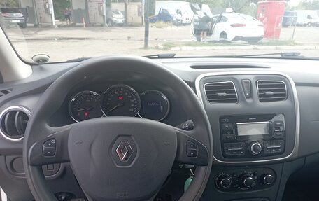Renault Sandero II рестайлинг, 2017 год, 750 000 рублей, 13 фотография