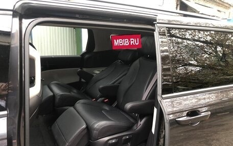 KIA Carnival, 2021 год, 3 650 000 рублей, 6 фотография