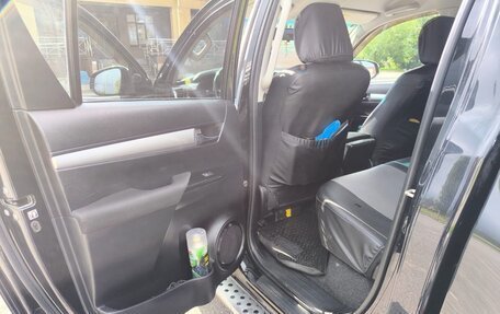 Toyota Hilux VIII, 2015 год, 3 500 000 рублей, 12 фотография