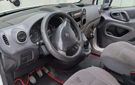Peugeot Partner II рестайлинг 2, 2013 год, 430 000 рублей, 9 фотография