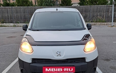 Peugeot Partner II рестайлинг 2, 2013 год, 430 000 рублей, 7 фотография
