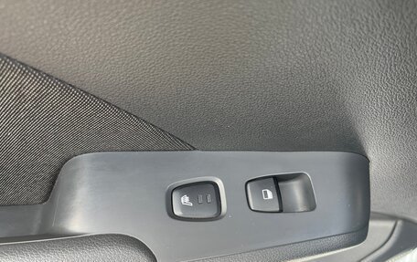 Hyundai Solaris II рестайлинг, 2019 год, 1 900 000 рублей, 18 фотография