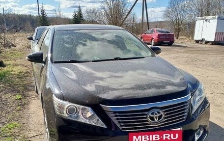 Toyota Camry, 2014 год, 1 950 000 рублей, 7 фотография