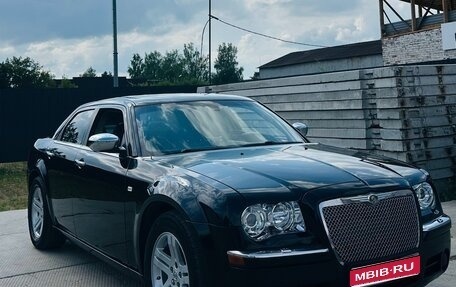 Chrysler 300C II, 2007 год, 995 000 рублей, 1 фотография