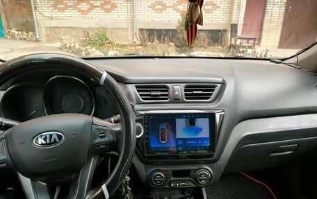 KIA Rio III рестайлинг, 2013 год, 1 080 000 рублей, 6 фотография