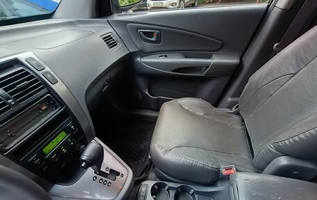 Hyundai Tucson III, 2005 год, 520 000 рублей, 10 фотография