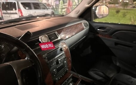 Chevrolet Tahoe III, 2013 год, 1 900 000 рублей, 7 фотография