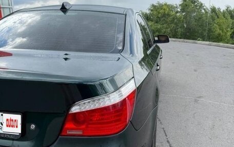BMW 5 серия, 2004 год, 987 000 рублей, 3 фотография