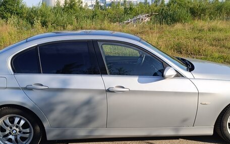 BMW 3 серия, 2005 год, 1 099 000 рублей, 17 фотография