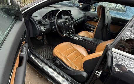 Mercedes-Benz E-Класс, 2010 год, 1 500 000 рублей, 4 фотография