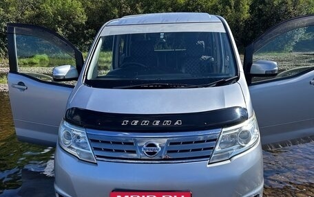 Nissan Serena III, 2010 год, 900 000 рублей, 12 фотография