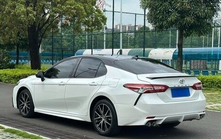 Toyota Camry, 2022 год, 2 270 000 рублей, 7 фотография