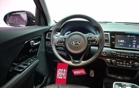 KIA Niro I, 2021 год, 2 750 000 рублей, 7 фотография
