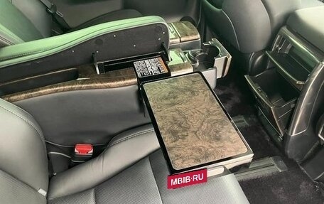 Toyota Alphard III, 2021 год, 3 400 000 рублей, 22 фотография