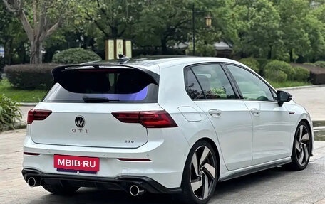 Volkswagen Golf GTI, 2021 год, 2 189 690 рублей, 4 фотография