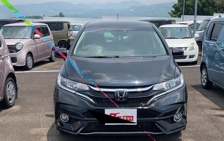 Honda Fit III, 2018 год, 1 070 000 рублей, 2 фотография
