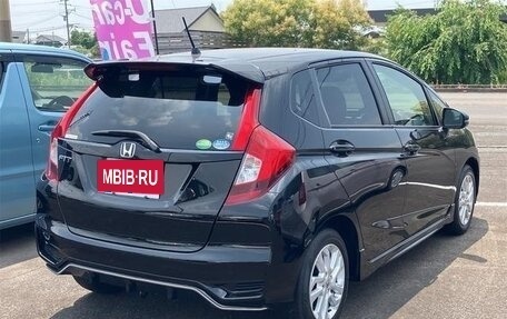Honda Fit III, 2018 год, 1 070 000 рублей, 4 фотография