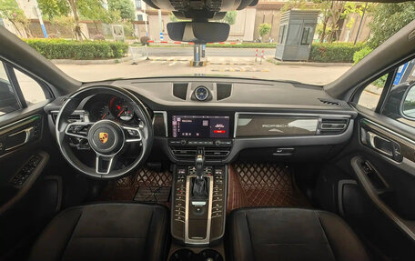 Porsche Macan I рестайлинг, 2022 год, 4 850 000 рублей, 14 фотография