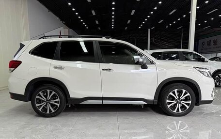 Subaru Forester, 2021 год, 2 200 000 рублей, 9 фотография
