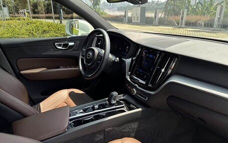 Volvo XC60 II, 2022 год, 3 412 000 рублей, 4 фотография
