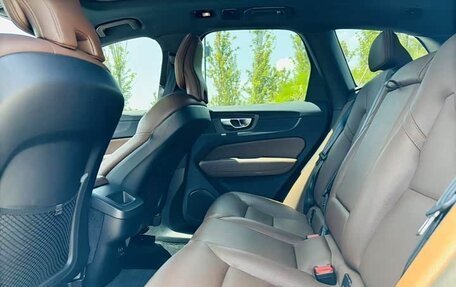 Volvo XC60 II, 2022 год, 3 412 000 рублей, 8 фотография