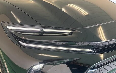 Toyota Crown, 2024 год, 5 025 000 рублей, 9 фотография