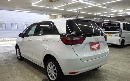 Honda Fit, 2021 год, 950 000 рублей, 5 фотография