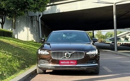 Volvo S90 II рестайлинг, 2021 год, 3 285 000 рублей, 2 фотография