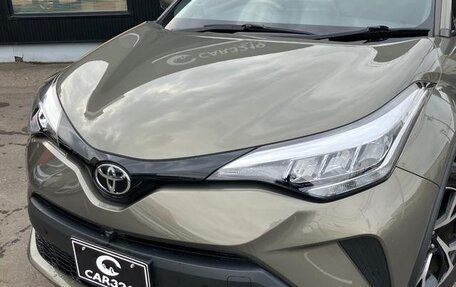 Toyota C-HR I рестайлинг, 2022 год, 1 350 000 рублей, 3 фотография