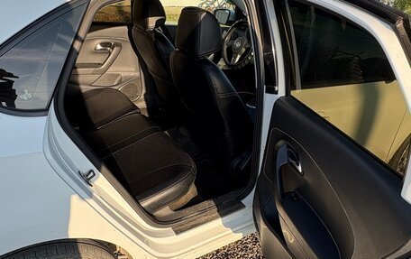 Volkswagen Polo VI (EU Market), 2014 год, 680 000 рублей, 2 фотография