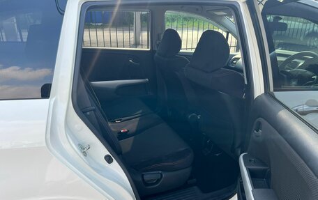 Honda Stream II, 2010 год, 1 499 999 рублей, 14 фотография