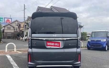 Honda N-BOX II, 2021 год, 830 000 рублей, 2 фотография