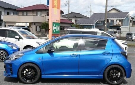 Toyota Vitz, 2019 год, 889 000 рублей, 33 фотография