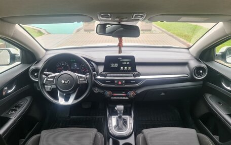 KIA Cerato IV, 2021 год, 2 100 000 рублей, 15 фотография