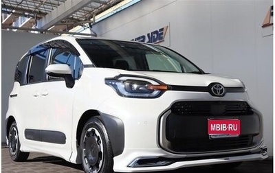 Toyota Sienta, 2022 год, 1 384 000 рублей, 1 фотография