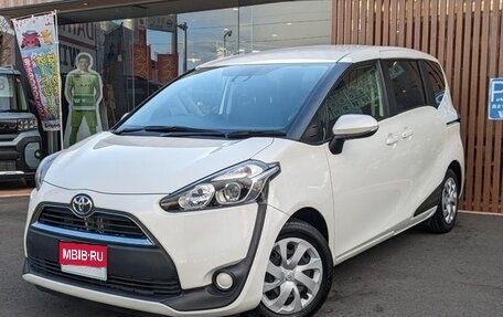 Toyota Sienta II, 2021 год, 1 094 000 рублей, 1 фотография