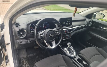 KIA Cerato IV, 2021 год, 2 100 000 рублей, 16 фотография