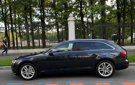 Audi A4, 2017 год, 2 800 000 рублей, 2 фотография